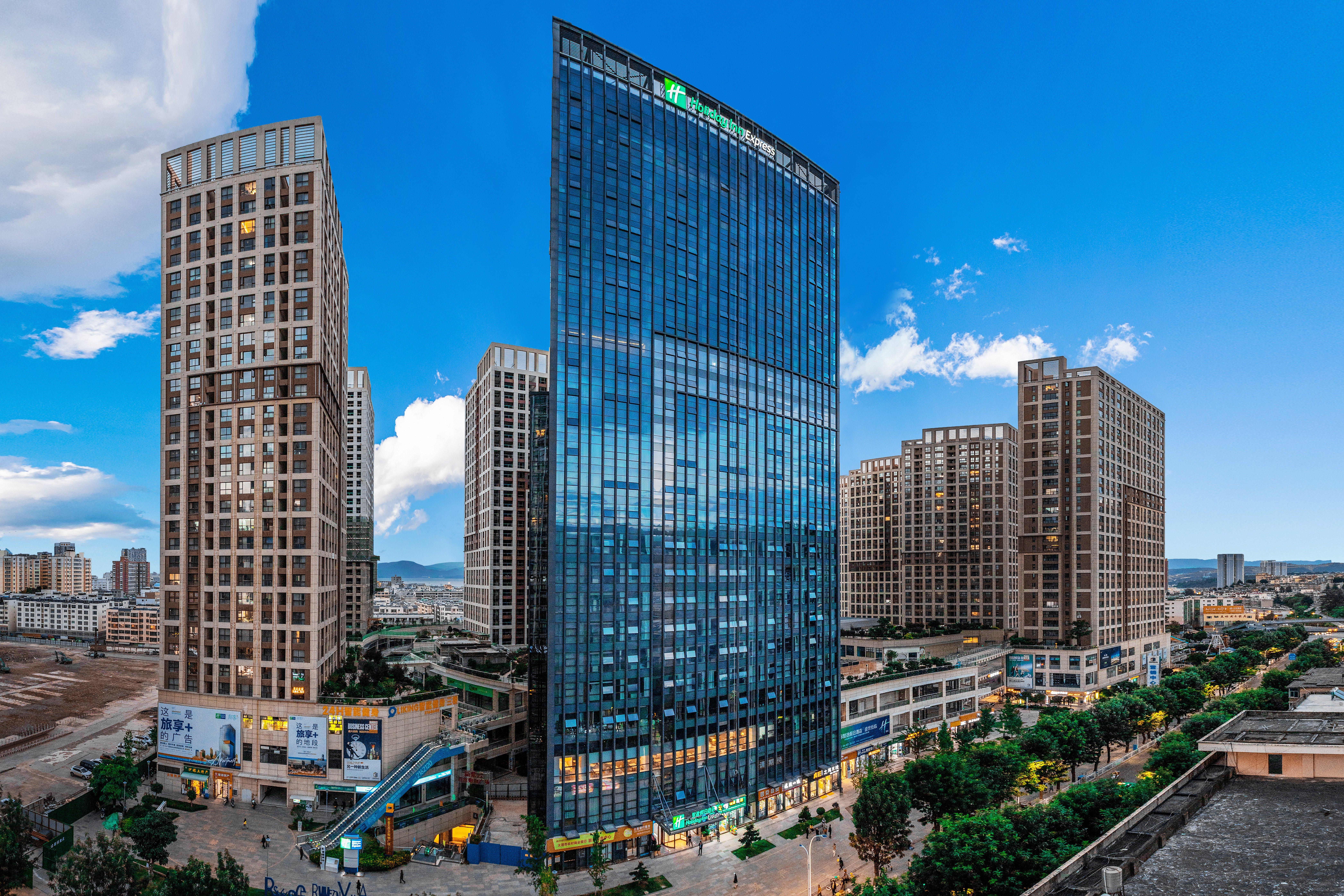 Holiday Inn Express Dali Xiaguan By Ihg מראה חיצוני תמונה